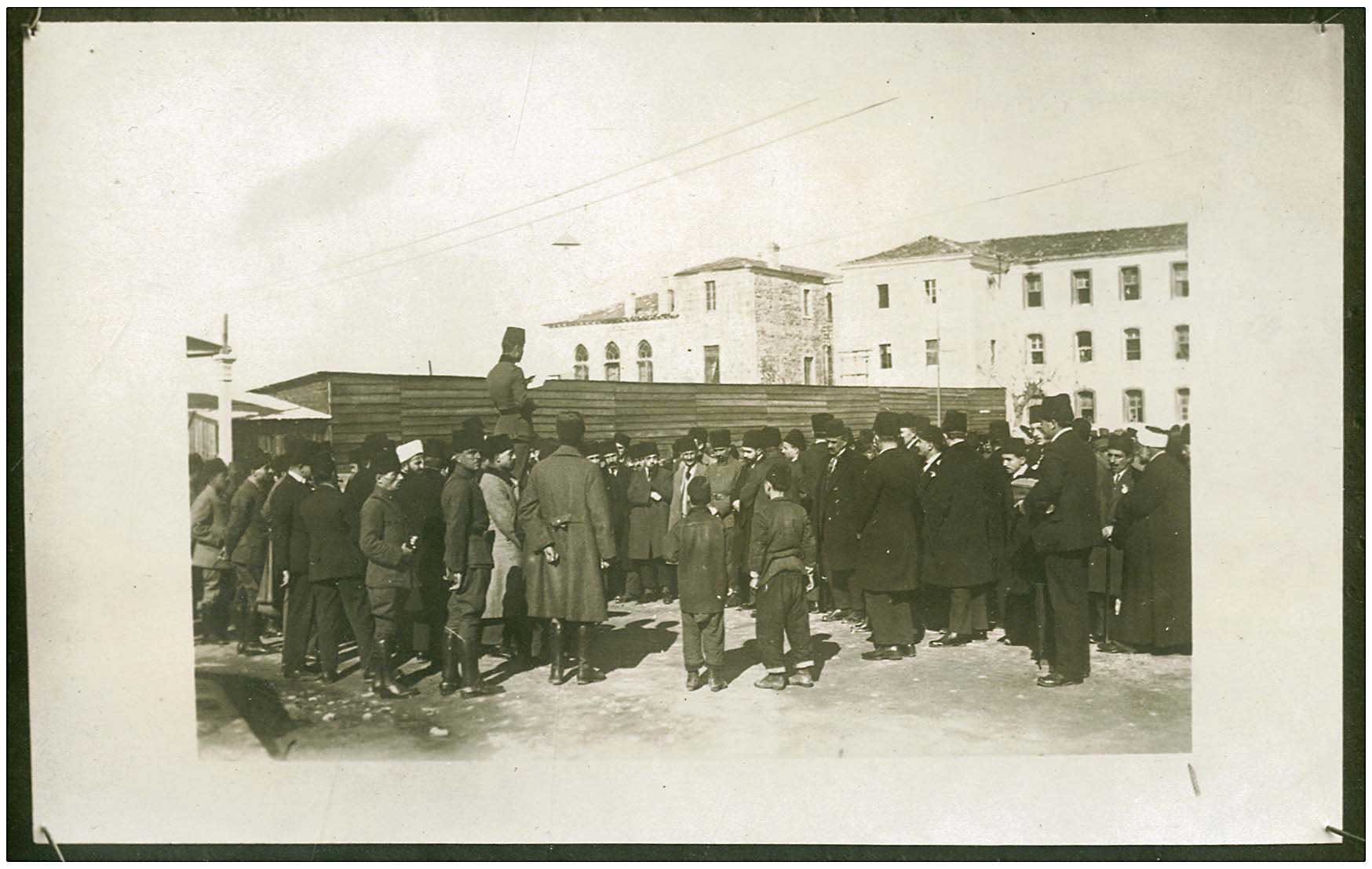 Lot 08821