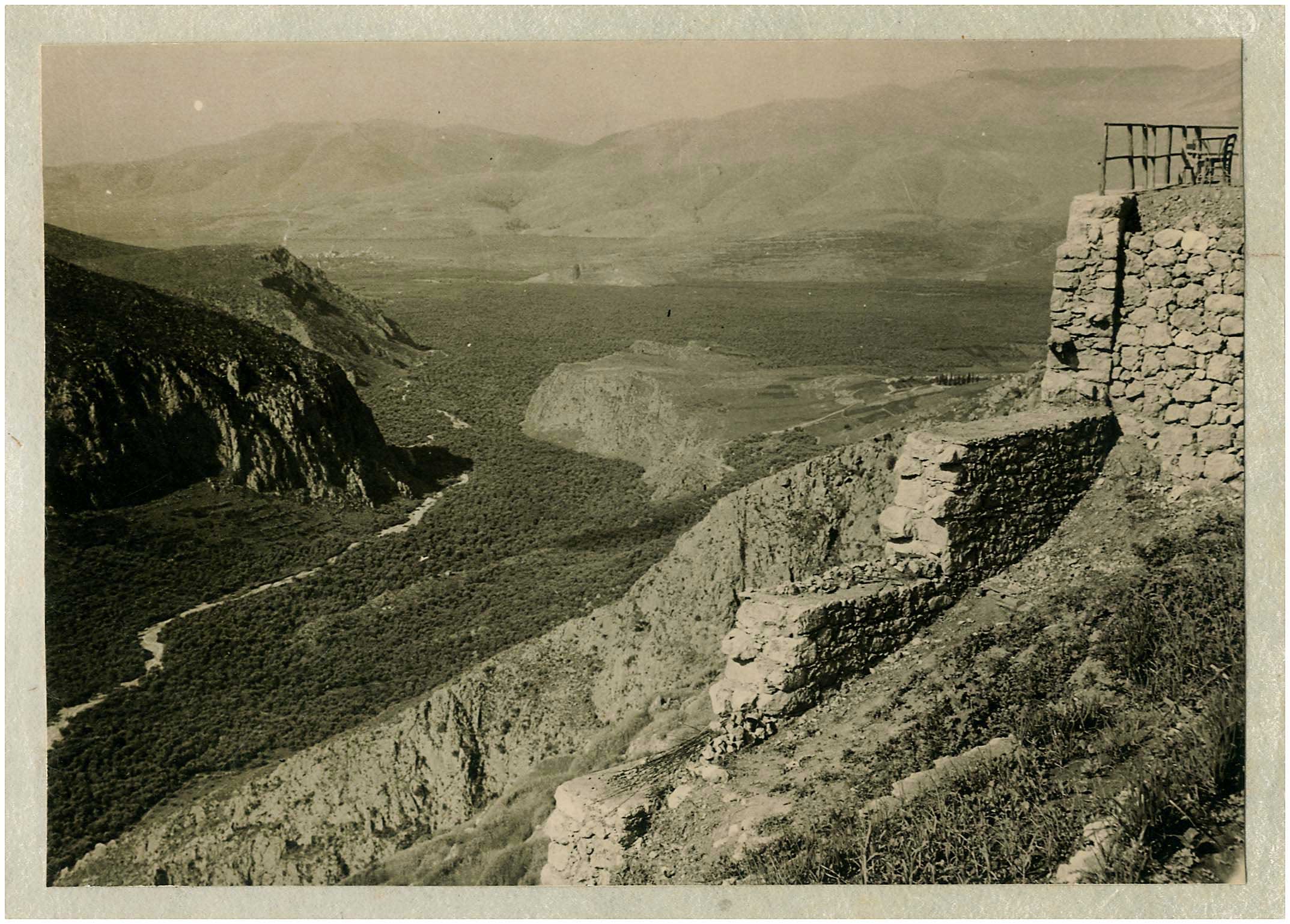Lot 08421
