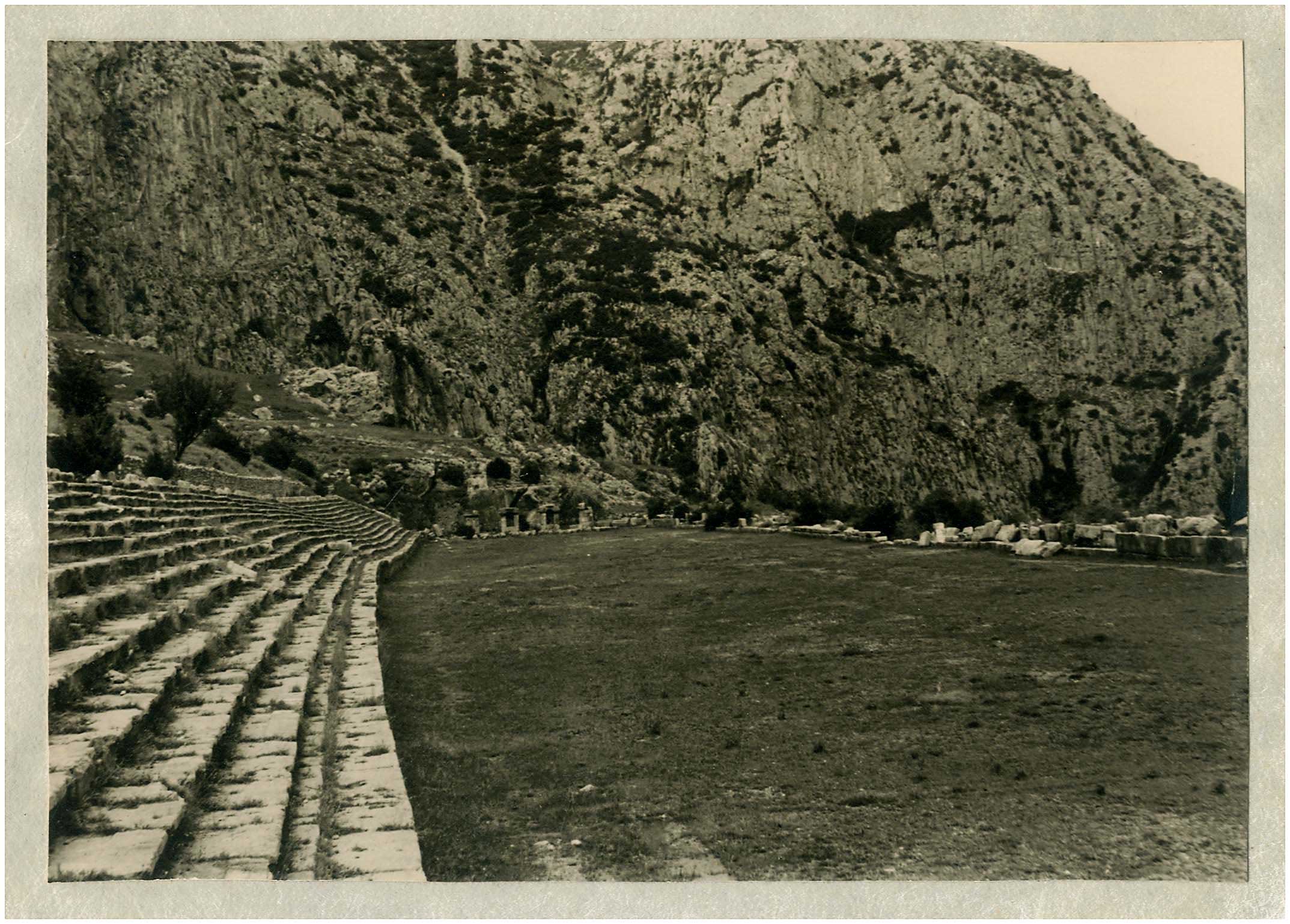 Lot 08421