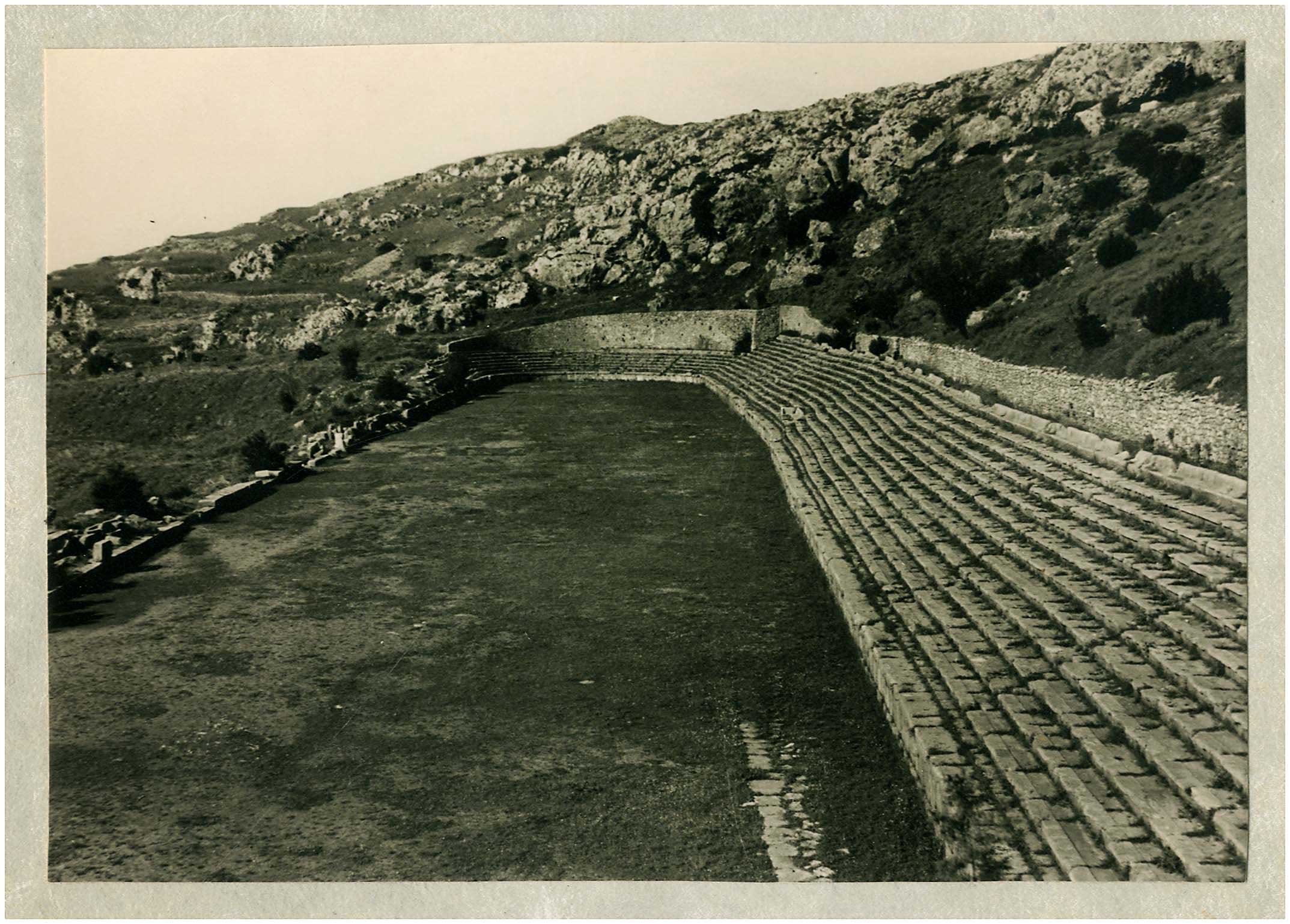 Lot 08421