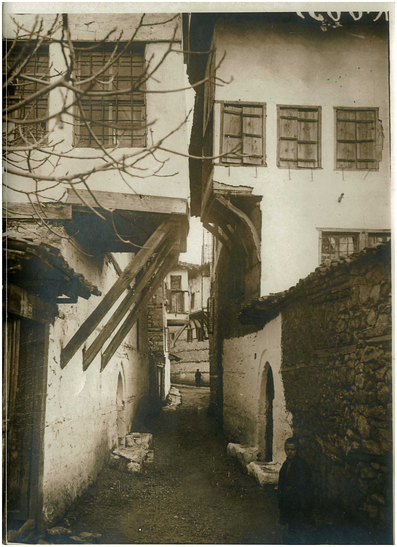 Lot 08400